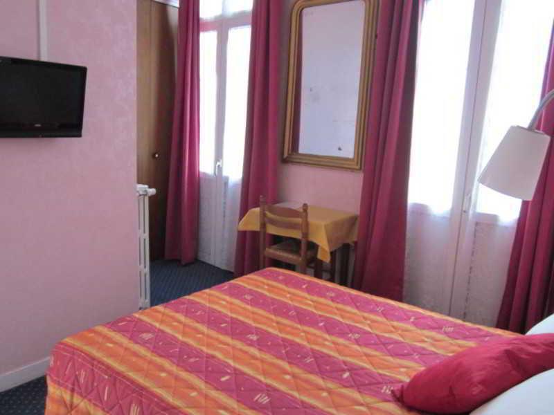 Hotel Confort 09 Ou Hc-09 Tarascon-sur-Ariege Exterior photo